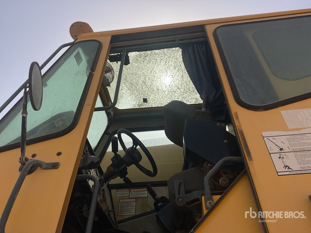 2007 Grove RT700E 55 ton 4x4x4 (Inoperable) Rough Terrain Crane - Autodizalica za teške terene: slika 2007 Grove RT700E 55 ton 4x4x4 (Inoperable) Rough Terrain Crane - Autodizalica za teške terene 2007 Grove RT700E 55 ton 4x4x4 (Inoperable) Rough Terrain Crane - Autodizalica za teške terene: slika 2007 Grove RT700E 55 ton 4x4x4 (Inoperable) Rough Terrain Crane - Autodizalica za teške terene