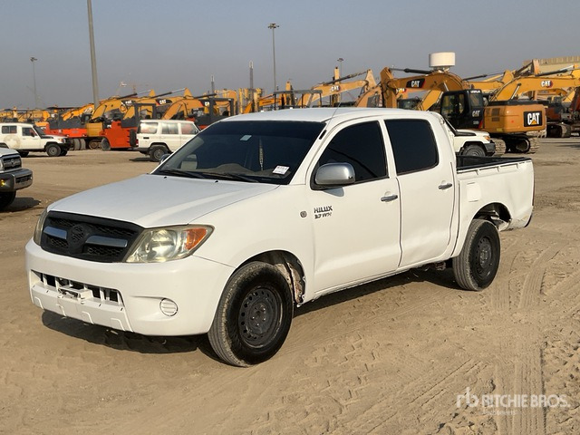 2008 Toyota Hilux 4x2 Crew Cab Pickup - Pick-up: slika 2008 Toyota Hilux 4x2 Crew Cab Pickup - Pick-up 2008 Toyota Hilux 4x2 Crew Cab Pickup - Pick-up: slika 2008 Toyota Hilux 4x2 Crew Cab Pickup - Pick-up