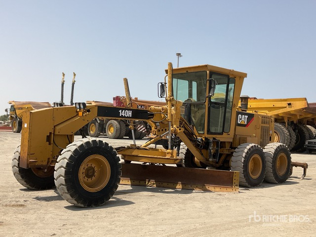 2009 Cat 140H Motor Grader - Grejder: slika 2009 Cat 140H Motor Grader - Grejder 2009 Cat 140H Motor Grader - Grejder: slika 2009 Cat 140H Motor Grader - Grejder