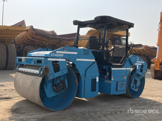 2009 Dynapac CC424HF Double Drum Roller - Cestovni valjak: slika 2009 Dynapac CC424HF Double Drum Roller - Cestovni valjak 2009 Dynapac CC424HF Double Drum Roller - Cestovni valjak: slika 2009 Dynapac CC424HF Double Drum Roller - Cestovni valjak
