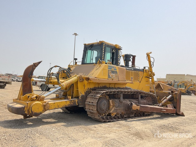 2011 Komatsu D155A-6 - Buldožer: slika  2011 Komatsu D155A-6 - Buldožer 2011 Komatsu D155A-6 - Buldožer: slika  2011 Komatsu D155A-6 - Buldožer