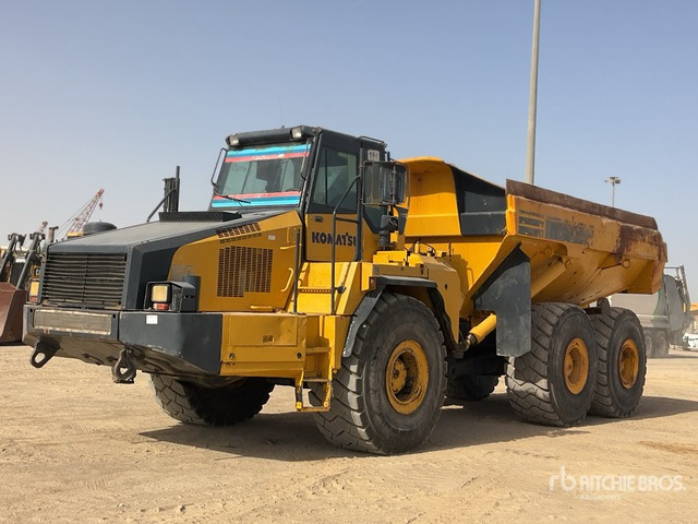 2011 Komatsu HM400-2R Articulated Dump Truck - Zglobni istovarivač: slika 2011 Komatsu HM400-2R Articulated Dump Truck - Zglobni istovarivač 2011 Komatsu HM400-2R Articulated Dump Truck - Zglobni istovarivač: slika 2011 Komatsu HM400-2R Articulated Dump Truck - Zglobni istovarivač