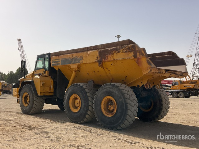 2011 Komatsu HM400-2R Articulated Dump Truck - Zglobni istovarivač: slika 2011 Komatsu HM400-2R Articulated Dump Truck - Zglobni istovarivač 2011 Komatsu HM400-2R Articulated Dump Truck - Zglobni istovarivač: slika 2011 Komatsu HM400-2R Articulated Dump Truck - Zglobni istovarivač
