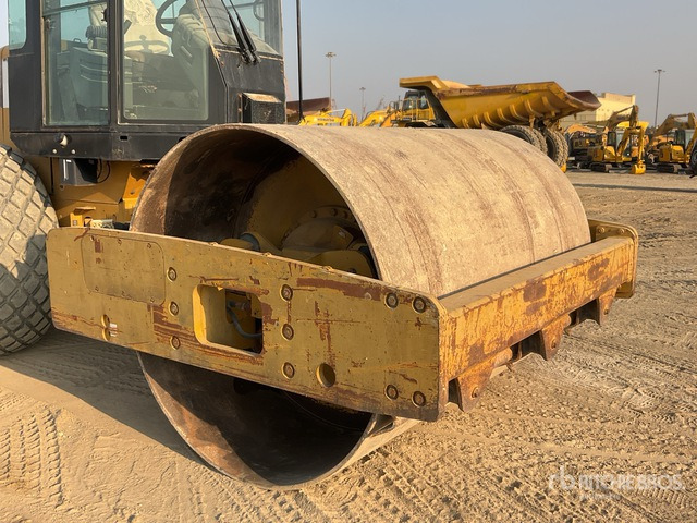 2012 Cat CS-533E Smooth Drum Compactor - Kompaktor: slika 2012 Cat CS-533E Smooth Drum Compactor - Kompaktor 2012 Cat CS-533E Smooth Drum Compactor - Kompaktor: slika 2012 Cat CS-533E Smooth Drum Compactor - Kompaktor