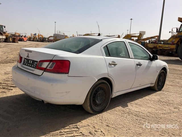 2013 Mitsubishi Galant Automobile - Automobil: slika 2013 Mitsubishi Galant Automobile - Automobil 2013 Mitsubishi Galant Automobile - Automobil: slika 2013 Mitsubishi Galant Automobile - Automobil