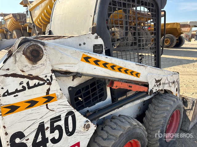 2014 Bobcat S450 Skid Steer Loader - Mini utovarivač: slika 2014 Bobcat S450 Skid Steer Loader - Mini utovarivač 2014 Bobcat S450 Skid Steer Loader - Mini utovarivač: slika 2014 Bobcat S450 Skid Steer Loader - Mini utovarivač