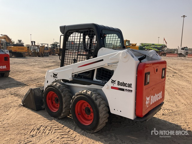 2014 Bobcat S450 Skid Steer Loader - Mini utovarivač: slika 2014 Bobcat S450 Skid Steer Loader - Mini utovarivač 2014 Bobcat S450 Skid Steer Loader - Mini utovarivač: slika 2014 Bobcat S450 Skid Steer Loader - Mini utovarivač