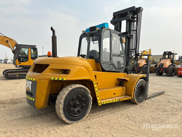 2014 Cat DP150 15 ton Forklift - Diesel viličar: slika 2014 Cat DP150 15 ton Forklift - Diesel viličar 2014 Cat DP150 15 ton Forklift - Diesel viličar: slika 2014 Cat DP150 15 ton Forklift - Diesel viličar