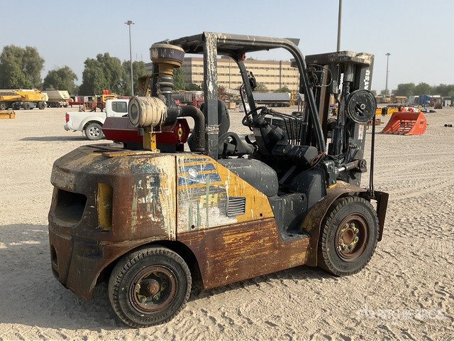 2014 Komatsu FH40-1 4 ton Forklift - Diesel viličar: slika 2014 Komatsu FH40-1 4 ton Forklift - Diesel viličar 2014 Komatsu FH40-1 4 ton Forklift - Diesel viličar: slika 2014 Komatsu FH40-1 4 ton Forklift - Diesel viličar
