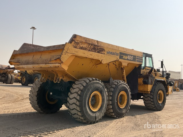 2014 Komatsu HM400-2R Articulated Dump Truck - Zglobni istovarivač: slika 2014 Komatsu HM400-2R Articulated Dump Truck - Zglobni istovarivač 2014 Komatsu HM400-2R Articulated Dump Truck - Zglobni istovarivač: slika 2014 Komatsu HM400-2R Articulated Dump Truck - Zglobni istovarivač
