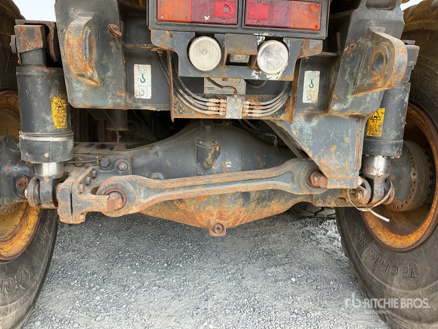 2014 Komatsu HM400-3 - Zglobni istovarivač: slika 2014 Komatsu HM400-3 - Zglobni istovarivač 2014 Komatsu HM400-3 - Zglobni istovarivač: slika 2014 Komatsu HM400-3 - Zglobni istovarivač