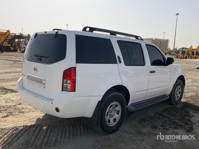 2014 Nissan Pathfinder 4WD SUV - SUV: slika 2014 Nissan Pathfinder 4WD SUV - SUV 2014 Nissan Pathfinder 4WD SUV - SUV: slika 2014 Nissan Pathfinder 4WD SUV - SUV
