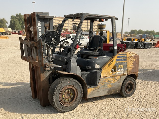 2015 Komatsu FH40-1 4 ton Forklift - Diesel viličar: slika 2015 Komatsu FH40-1 4 ton Forklift - Diesel viličar 2015 Komatsu FH40-1 4 ton Forklift - Diesel viličar: slika 2015 Komatsu FH40-1 4 ton Forklift - Diesel viličar