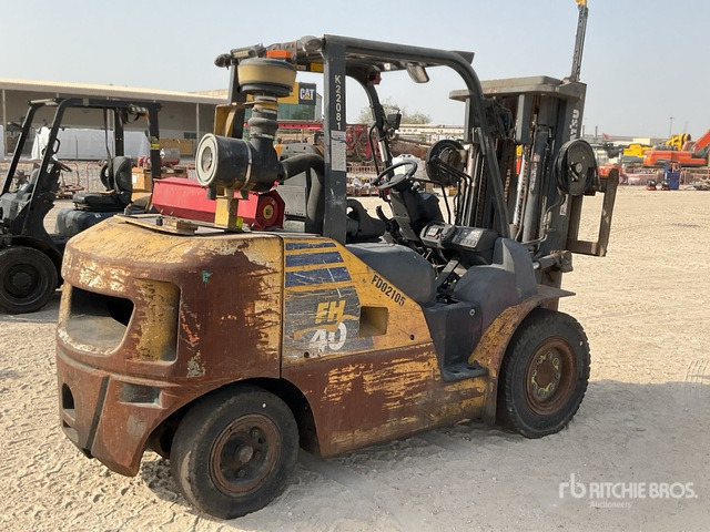 2015 Komatsu FH40-1 4 ton Forklift - Diesel viličar: slika 2015 Komatsu FH40-1 4 ton Forklift - Diesel viličar 2015 Komatsu FH40-1 4 ton Forklift - Diesel viličar: slika 2015 Komatsu FH40-1 4 ton Forklift - Diesel viličar