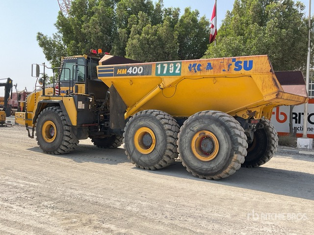 2015 Komatsu HM400-3 Articulated Dump Truck - Zglobni istovarivač: slika 2015 Komatsu HM400-3 Articulated Dump Truck - Zglobni istovarivač 2015 Komatsu HM400-3 Articulated Dump Truck - Zglobni istovarivač: slika 2015 Komatsu HM400-3 Articulated Dump Truck - Zglobni istovarivač