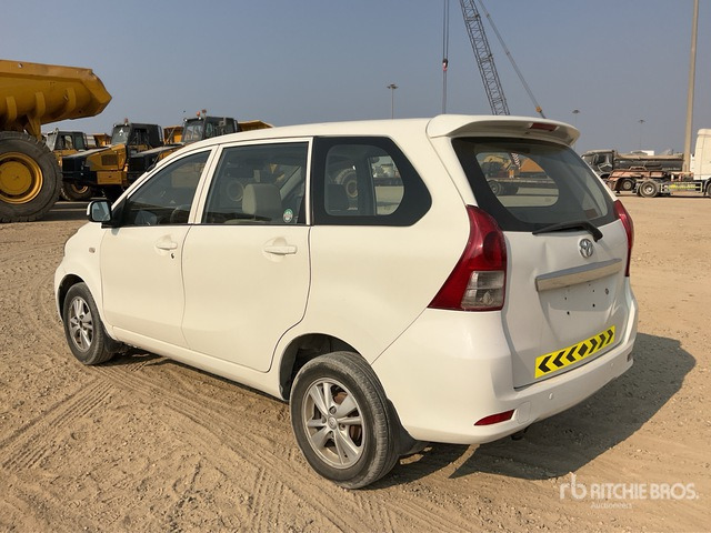 2015 Toyota Avanza Minivan - Automobil: slika 2015 Toyota Avanza Minivan - Automobil 2015 Toyota Avanza Minivan - Automobil: slika 2015 Toyota Avanza Minivan - Automobil