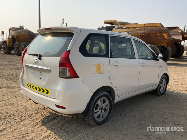 2015 Toyota Avanza Minivan - Automobil: slika 2015 Toyota Avanza Minivan - Automobil 2015 Toyota Avanza Minivan - Automobil: slika 2015 Toyota Avanza Minivan - Automobil