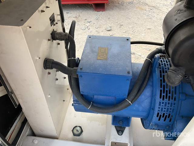 Generatorski set 2016 FG Wilson F22-1 26 kVA Skid-Mounted Generator Set: slika Generatorski set 2016 FG Wilson F22-1 26 kVA Skid-Mounted Generator Set