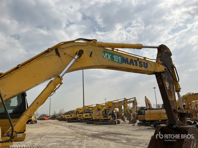 2016 Komatsu PC300-8M0 Tracked Excavator - Bager gusjeničar: slika 2016 Komatsu PC300-8M0 Tracked Excavator - Bager gusjeničar 2016 Komatsu PC300-8M0 Tracked Excavator - Bager gusjeničar: slika 2016 Komatsu PC300-8M0 Tracked Excavator - Bager gusjeničar