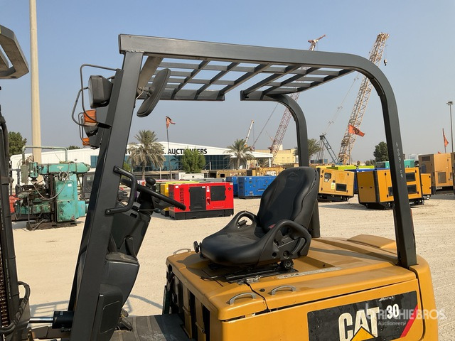 2017 Cat EP30CA1 3 ton Electric Forklift - Električni viličar: slika 2017 Cat EP30CA1 3 ton Electric Forklift - Električni viličar 2017 Cat EP30CA1 3 ton Electric Forklift - Električni viličar: slika 2017 Cat EP30CA1 3 ton Electric Forklift - Električni viličar