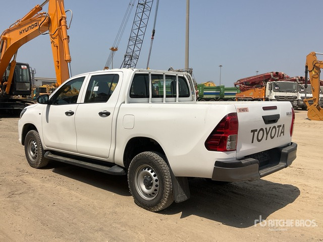 2018 Toyota Hilux 4x4 Crew Cab Pickup - Pick-up: slika 2018 Toyota Hilux 4x4 Crew Cab Pickup - Pick-up 2018 Toyota Hilux 4x4 Crew Cab Pickup - Pick-up: slika 2018 Toyota Hilux 4x4 Crew Cab Pickup - Pick-up
