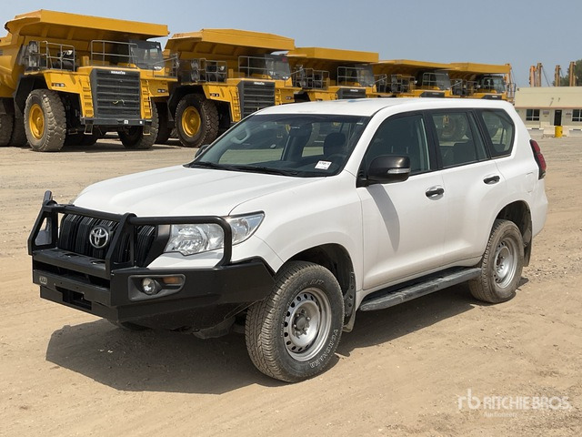 2018 Toyota Prado 150L 4x4 SUV - SUV: slika 2018 Toyota Prado 150L 4x4 SUV - SUV 2018 Toyota Prado 150L 4x4 SUV - SUV: slika 2018 Toyota Prado 150L 4x4 SUV - SUV