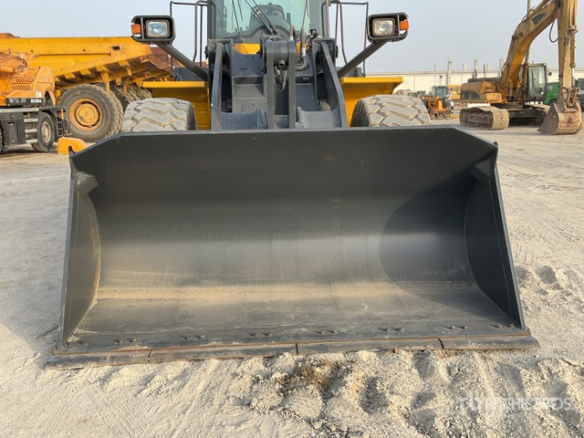 2019 Komatsu WA380Z-6 - Utovarivač na kotačima: slika 2019 Komatsu WA380Z-6 - Utovarivač na kotačima 2019 Komatsu WA380Z-6 - Utovarivač na kotačima: slika 2019 Komatsu WA380Z-6 - Utovarivač na kotačima