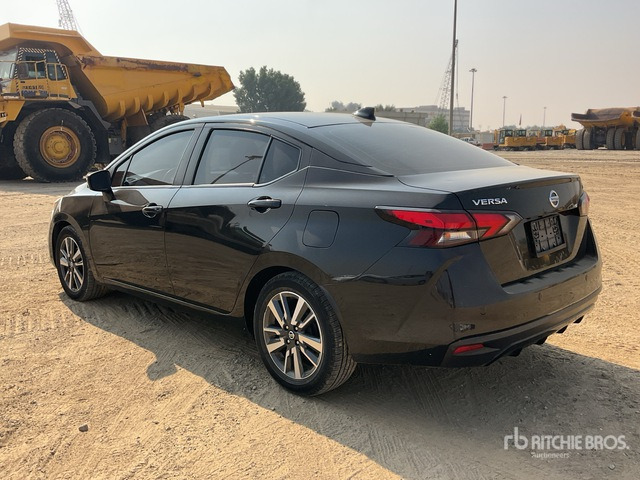 2021 Nissan Versa Automobile - Automobil: slika 2021 Nissan Versa Automobile - Automobil 2021 Nissan Versa Automobile - Automobil: slika 2021 Nissan Versa Automobile - Automobil