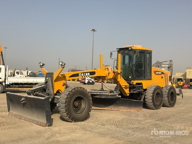 2021 XCMG GR180 Motor Grader - Grejder: slika 2021 XCMG GR180 Motor Grader - Grejder 2021 XCMG GR180 Motor Grader - Grejder: slika 2021 XCMG GR180 Motor Grader - Grejder
