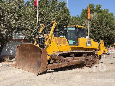 KOMATSU D155A-6 - Buldožer: slika KOMATSU D155A-6 - Buldožer KOMATSU D155A-6 - Buldožer: slika KOMATSU D155A-6 - Buldožer
