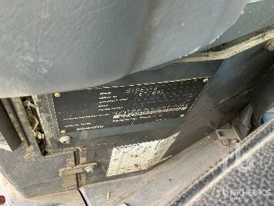 KOMATSU D155A-6 - Buldožer: slika KOMATSU D155A-6 - Buldožer KOMATSU D155A-6 - Buldožer: slika KOMATSU D155A-6 - Buldožer