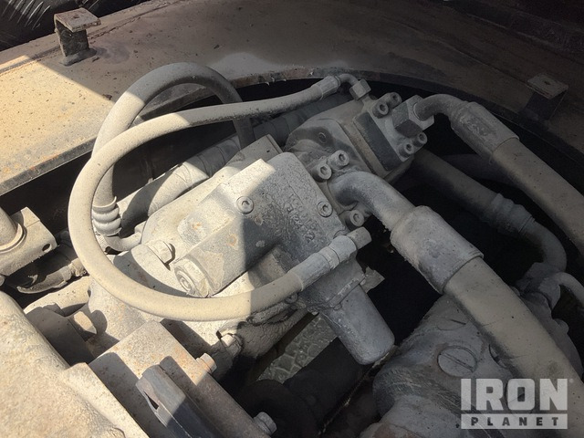 Kato KR10H Rough Terrain Crane - Autodizalica za teške terene: slika Kato KR10H Rough Terrain Crane - Autodizalica za teške terene Kato KR10H Rough Terrain Crane - Autodizalica za teške terene: slika Kato KR10H Rough Terrain Crane - Autodizalica za teške terene