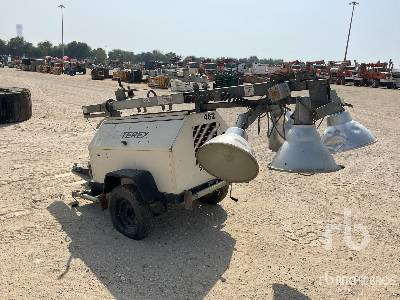 TEREX RL4000 - Rasvjetni stup: slika TEREX RL4000 - Rasvjetni stup TEREX RL4000 - Rasvjetni stup: slika TEREX RL4000 - Rasvjetni stup