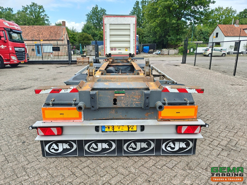 A.J.K. AEEL/10-20/19.5 2-Assen Gigant - Container Aanhanger - Schijfremmen - Luchtvering - Borgingssysteem - Transporter kontejnera/ Prikolica s izmjenjivim sanducima: slika A.J.K. AEEL/10-20/19.5 2-Assen Gigant - Container Aanhanger - Schijfremmen - Luchtvering - Borgingssysteem - Transporter kontejnera/ Prikolica s izmjenjivim sanducima A.J.K. AEEL/10-20/19.5 2-Assen Gigant - Container Aanhanger - Schijfremmen - Luchtvering - Borgingssysteem - Transporter kontejnera/ Prikolica s izmjenjivim sanducima: slika A.J.K. AEEL/10-20/19.5 2-Assen Gigant - Container Aanhanger - Schijfremmen - Luchtvering - Borgingssysteem - Transporter kontejnera/ Prikolica s izmjenjivim sanducima