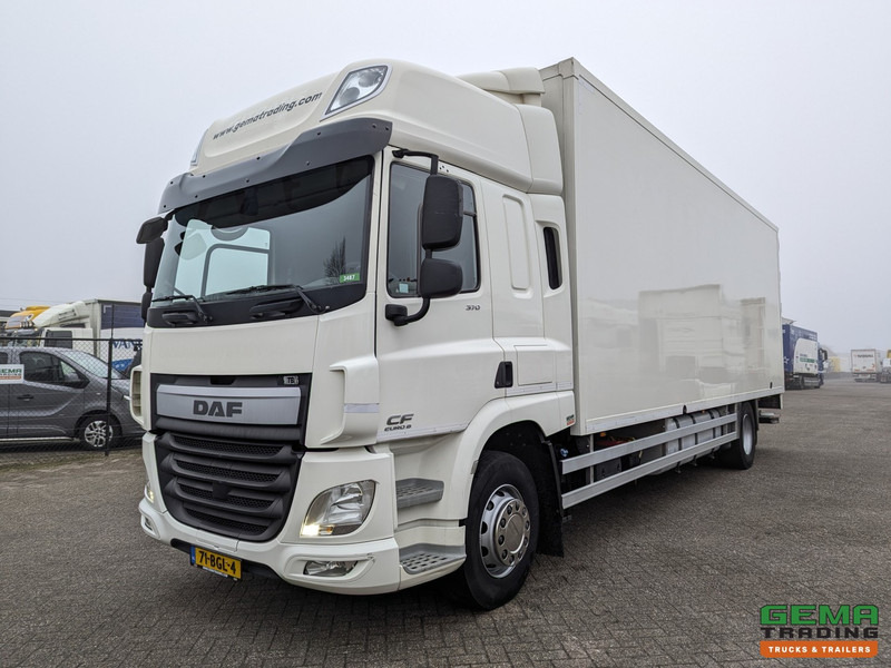 DAF CF 370 FA 4x2 Spacecab Euro6 - GeslotenBak 8.2M + Laadklep 2000kg - HardHouten vloer - 10/2025APK - Kamion sandučar: slika DAF CF 370 FA 4x2 Spacecab Euro6 - GeslotenBak 8.2M + Laadklep 2000kg - HardHouten vloer - 10/2025APK - Kamion sandučar DAF CF 370 FA 4x2 Spacecab Euro6 - GeslotenBak 8.2M + Laadklep 2000kg - HardHouten vloer - 10/2025APK - Kamion sandučar: slika DAF CF 370 FA 4x2 Spacecab Euro6 - GeslotenBak 8.2M + Laadklep 2000kg - HardHouten vloer - 10/2025APK - Kamion sandučar