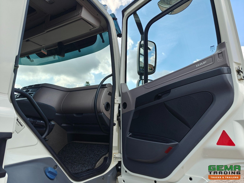 Autotransporter DAF CF 430 FAX 8x2/6 Dagcabine Euro6D - Machine Transporter + 2assige Aanhanger - Hydraulische Rampen - Afneembare 10.000L WaterTank - 20.000km! Origineel: slika Autotransporter DAF CF 430 FAX 8x2/6 Dagcabine Euro6D - Machine Transporter + 2assige Aanhanger - Hydraulische Rampen - Afneembare 10.000L WaterTank - 20.000km! Origineel