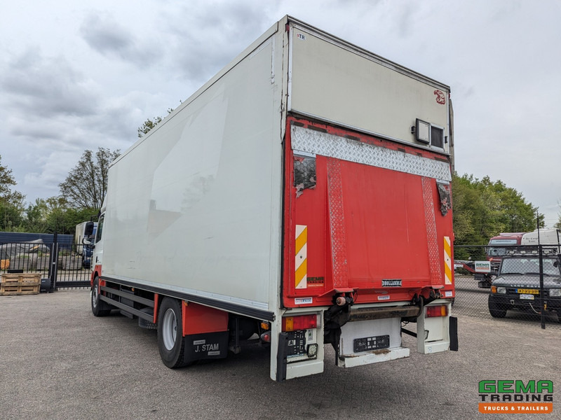 DAF CF85.410 4x2 Spacecab Euro5 - Geïsoleerde bak 7.6m - Laadklep 1500kg - Reservewiel - Kamion sandučar: slika DAF CF85.410 4x2 Spacecab Euro5 - Geïsoleerde bak 7.6m - Laadklep 1500kg - Reservewiel - Kamion sandučar DAF CF85.410 4x2 Spacecab Euro5 - Geïsoleerde bak 7.6m - Laadklep 1500kg - Reservewiel - Kamion sandučar: slika DAF CF85.410 4x2 Spacecab Euro5 - Geïsoleerde bak 7.6m - Laadklep 1500kg - Reservewiel - Kamion sandučar