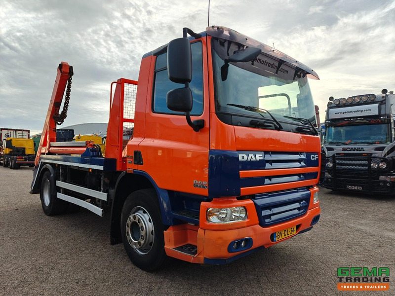 DAF FA CF 65.250 4x2 Dagcab Euro5 - Hyvalift PortaalSysteem 12T - Handgeschakeld - Ringfeder Vangmuil - Utovarivač s proklizavajućim upravljanjem: slika DAF FA CF 65.250 4x2 Dagcab Euro5 - Hyvalift PortaalSysteem 12T - Handgeschakeld - Ringfeder Vangmuil - Utovarivač s proklizavajućim upravljanjem DAF FA CF 65.250 4x2 Dagcab Euro5 - Hyvalift PortaalSysteem 12T - Handgeschakeld - Ringfeder Vangmuil - Utovarivač s proklizavajućim upravljanjem: slika DAF FA CF 65.250 4x2 Dagcab Euro5 - Hyvalift PortaalSysteem 12T - Handgeschakeld - Ringfeder Vangmuil - Utovarivač s proklizavajućim upravljanjem