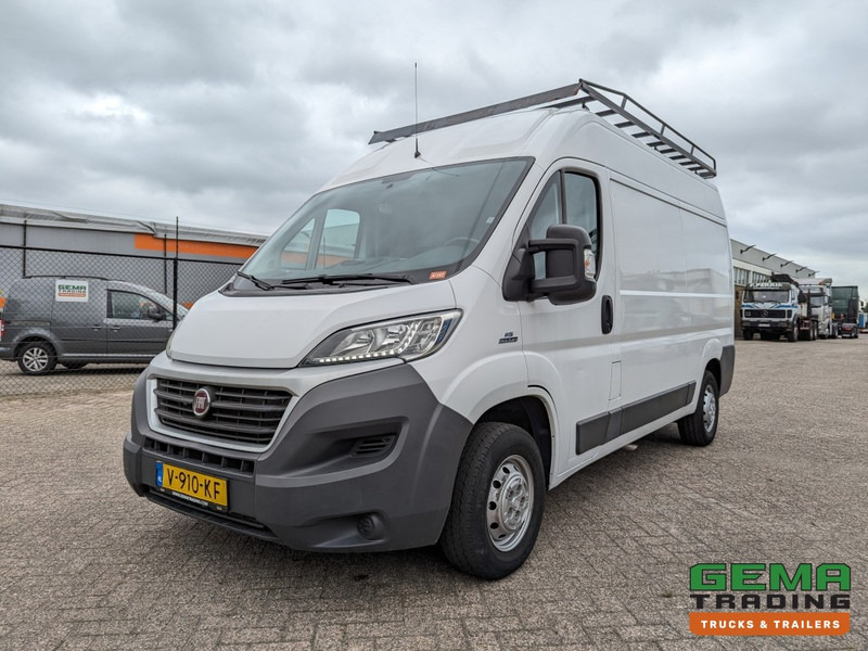 Fiat Ducato 250 MultiJet 115 Handgeschakeld - Airco - Dakimperiaal - 92.000km! (3140) - Furgon: slika Fiat Ducato 250 MultiJet 115 Handgeschakeld - Airco - Dakimperiaal - 92.000km! (3140) - Furgon Fiat Ducato 250 MultiJet 115 Handgeschakeld - Airco - Dakimperiaal - 92.000km! (3140) - Furgon: slika Fiat Ducato 250 MultiJet 115 Handgeschakeld - Airco - Dakimperiaal - 92.000km! (3140) - Furgon