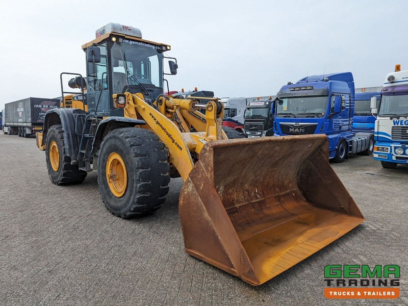 Hyundai HL760-9A Wheelloader - BM-Air overdruk unit - Cummins QSB6.7 - Engine prefilters (M33) - Utovarivač na kotačima: slika Hyundai HL760-9A Wheelloader - BM-Air overdruk unit - Cummins QSB6.7 - Engine prefilters (M33) - Utovarivač na kotačima Hyundai HL760-9A Wheelloader - BM-Air overdruk unit - Cummins QSB6.7 - Engine prefilters (M33) - Utovarivač na kotačima: slika Hyundai HL760-9A Wheelloader - BM-Air overdruk unit - Cummins QSB6.7 - Engine prefilters (M33) - Utovarivač na kotačima