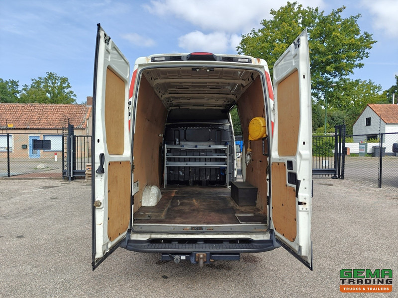 Iveco 35S18V Euro4 - Automaat - L3H2 - Servicewagen - - Furgon: slika Iveco 35S18V Euro4 - Automaat - L3H2 - Servicewagen - - Furgon Iveco 35S18V Euro4 - Automaat - L3H2 - Servicewagen - - Furgon: slika Iveco 35S18V Euro4 - Automaat - L3H2 - Servicewagen - - Furgon