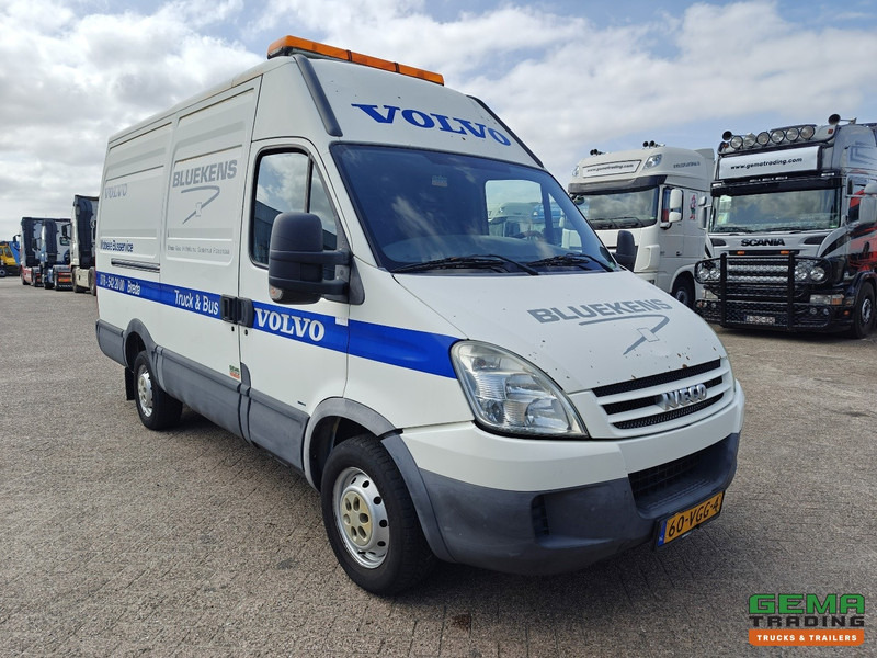 Iveco 35S18V Euro4 - Automaat - L3H2 - Servicewagen - - Furgon: slika Iveco 35S18V Euro4 - Automaat - L3H2 - Servicewagen - - Furgon Iveco 35S18V Euro4 - Automaat - L3H2 - Servicewagen - - Furgon: slika Iveco 35S18V Euro4 - Automaat - L3H2 - Servicewagen - - Furgon