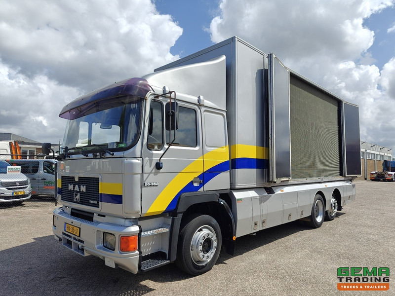 MAN 26.362 FNL/LL 6x2/4 Slaapcab Euro0 - LEDscherm Schaarlift ReclameAuto - Luchtgeveerd - Hydr. steunpoten - Kamion: slika MAN 26.362 FNL/LL 6x2/4 Slaapcab Euro0 - LEDscherm Schaarlift ReclameAuto - Luchtgeveerd - Hydr. steunpoten - Kamion MAN 26.362 FNL/LL 6x2/4 Slaapcab Euro0 - LEDscherm Schaarlift ReclameAuto - Luchtgeveerd - Hydr. steunpoten - Kamion: slika MAN 26.362 FNL/LL 6x2/4 Slaapcab Euro0 - LEDscherm Schaarlift ReclameAuto - Luchtgeveerd - Hydr. steunpoten - Kamion