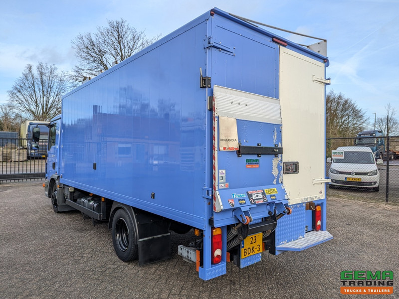 MAN TGL 7.150 4x2 Dagcabine Euro6 - Camper/Kart/Motor/ Mobiele Werkplaats - Laadklep 750KG - Zonnepaneel - Kamion: slika MAN TGL 7.150 4x2 Dagcabine Euro6 - Camper/Kart/Motor/ Mobiele Werkplaats - Laadklep 750KG - Zonnepaneel - Kamion MAN TGL 7.150 4x2 Dagcabine Euro6 - Camper/Kart/Motor/ Mobiele Werkplaats - Laadklep 750KG - Zonnepaneel - Kamion: slika MAN TGL 7.150 4x2 Dagcabine Euro6 - Camper/Kart/Motor/ Mobiele Werkplaats - Laadklep 750KG - Zonnepaneel - Kamion