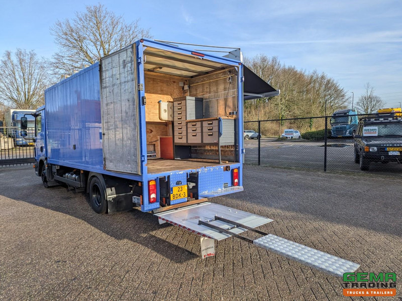 MAN TGL 7.150 4x2 Dagcabine Euro6 - Camper/Kart/Motor/ Mobiele Werkplaats - Laadklep 750KG - Zonnepaneel - Kamion: slika MAN TGL 7.150 4x2 Dagcabine Euro6 - Camper/Kart/Motor/ Mobiele Werkplaats - Laadklep 750KG - Zonnepaneel - Kamion MAN TGL 7.150 4x2 Dagcabine Euro6 - Camper/Kart/Motor/ Mobiele Werkplaats - Laadklep 750KG - Zonnepaneel - Kamion: slika MAN TGL 7.150 4x2 Dagcabine Euro6 - Camper/Kart/Motor/ Mobiele Werkplaats - Laadklep 750KG - Zonnepaneel - Kamion