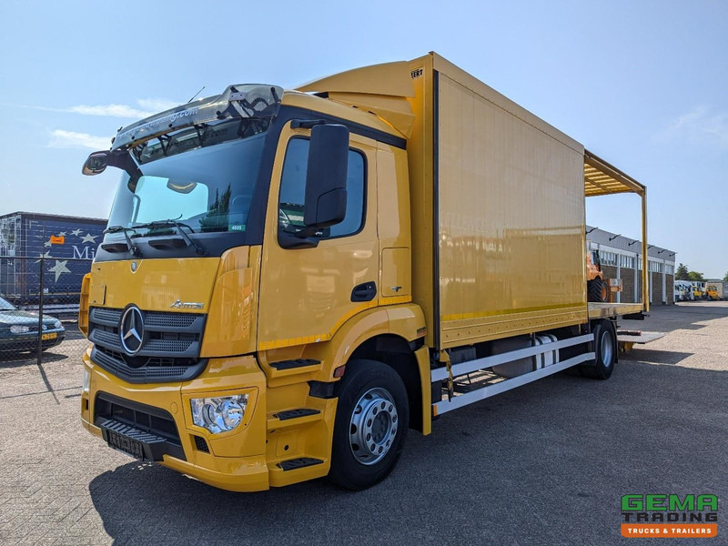 Mercedes-Benz Antos 1933 4x2 Dagcab Euro6 - GeslotenBak 8.9m - Schuifwanden + Laadklep 2000KG - Vangmuil - Kamion sandučar: slika Mercedes-Benz Antos 1933 4x2 Dagcab Euro6 - GeslotenBak 8.9m - Schuifwanden + Laadklep 2000KG - Vangmuil - Kamion sandučar Mercedes-Benz Antos 1933 4x2 Dagcab Euro6 - GeslotenBak 8.9m - Schuifwanden + Laadklep 2000KG - Vangmuil - Kamion sandučar: slika Mercedes-Benz Antos 1933 4x2 Dagcab Euro6 - GeslotenBak 8.9m - Schuifwanden + Laadklep 2000KG - Vangmuil - Kamion sandučar