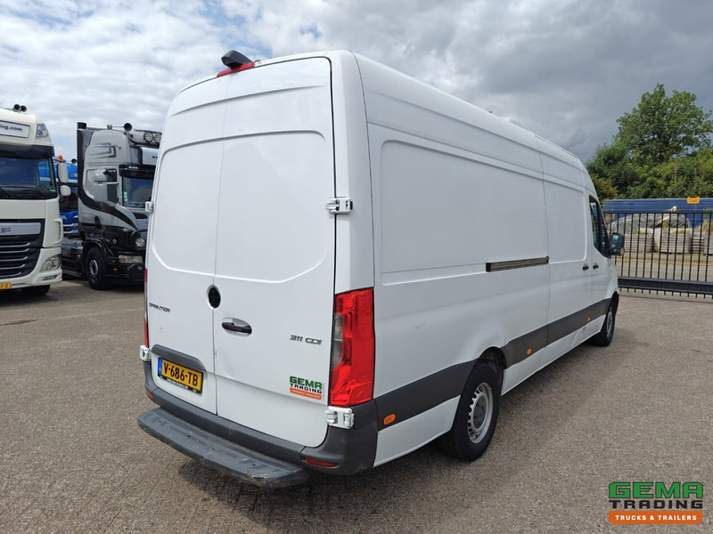 Mercedes-Benz Sprinter 311 CDI L3H2 - Euro6ZF - Automaat - Navigatie - Camera - 06/2026 APK - Mali kombi: slika Mercedes-Benz Sprinter 311 CDI L3H2 - Euro6ZF - Automaat - Navigatie - Camera - 06/2026 APK - Mali kombi Mercedes-Benz Sprinter 311 CDI L3H2 - Euro6ZF - Automaat - Navigatie - Camera - 06/2026 APK - Mali kombi: slika Mercedes-Benz Sprinter 311 CDI L3H2 - Euro6ZF - Automaat - Navigatie - Camera - 06/2026 APK - Mali kombi