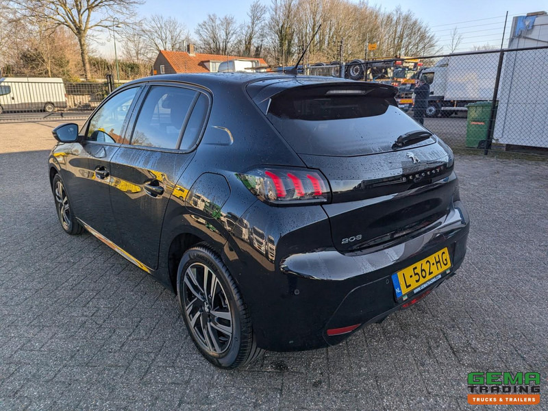 Peugeot 208 1.2 PureTech Active Pack - 67000km - Handgeschakeld - Navi - LMV - Carplay - 05/2026APK - Hatchback: slika Peugeot 208 1.2 PureTech Active Pack - 67000km - Handgeschakeld - Navi - LMV - Carplay - 05/2026APK - Hatchback Peugeot 208 1.2 PureTech Active Pack - 67000km - Handgeschakeld - Navi - LMV - Carplay - 05/2026APK - Hatchback: slika Peugeot 208 1.2 PureTech Active Pack - 67000km - Handgeschakeld - Navi - LMV - Carplay - 05/2026APK - Hatchback