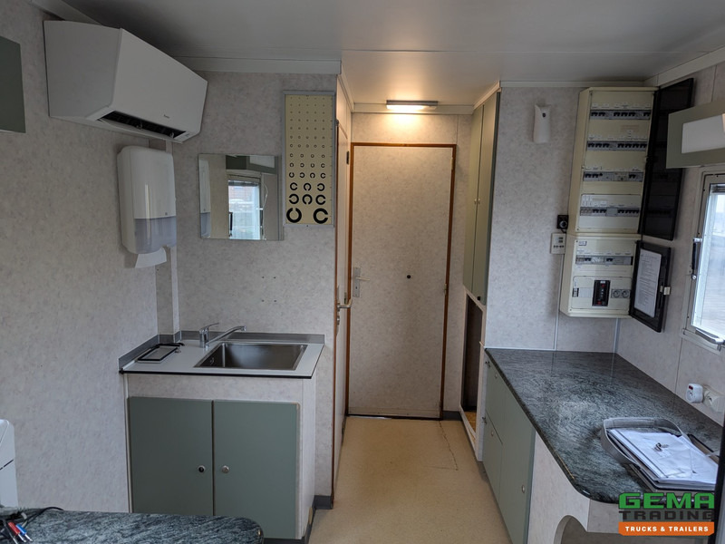 Trax S161DAP 1-Assige 11.3m KantoorTrailer / MobileHome - Airco's - Toilet - Standkachel - Watertank - Poluprikolica: slika Trax S161DAP 1-Assige 11.3m KantoorTrailer / MobileHome - Airco's - Toilet - Standkachel - Watertank - Poluprikolica Trax S161DAP 1-Assige 11.3m KantoorTrailer / MobileHome - Airco's - Toilet - Standkachel - Watertank - Poluprikolica: slika Trax S161DAP 1-Assige 11.3m KantoorTrailer / MobileHome - Airco's - Toilet - Standkachel - Watertank - Poluprikolica