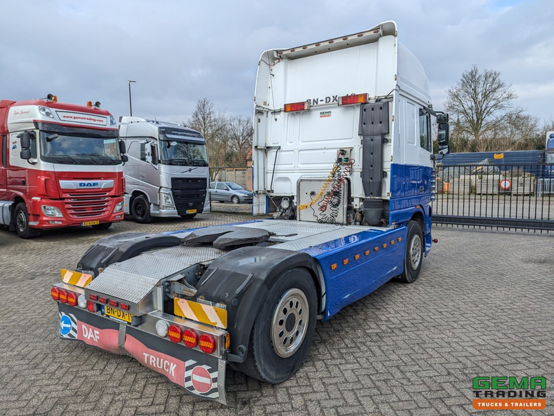 DAF 95XF.480 4x2 Superspacecab Euro3 - Handgeschakeld - Limited Edition Interieur - Side Skirts - Luchthoorns - Tegljač: slika DAF 95XF.480 4x2 Superspacecab Euro3 - Handgeschakeld - Limited Edition Interieur - Side Skirts - Luchthoorns - Tegljač DAF 95XF.480 4x2 Superspacecab Euro3 - Handgeschakeld - Limited Edition Interieur - Side Skirts - Luchthoorns - Tegljač: slika DAF 95XF.480 4x2 Superspacecab Euro3 - Handgeschakeld - Limited Edition Interieur - Side Skirts - Luchthoorns - Tegljač